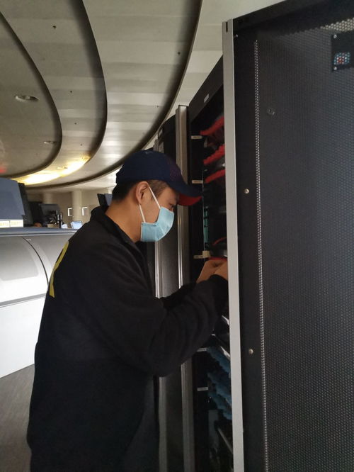 西北空管局自動(dòng)化數(shù)據(jù)室順利完成AIMS系統(tǒng)功能升級(jí) 信息系統(tǒng)運(yùn)行維護(hù)服務(wù)邁上新臺(tái)階